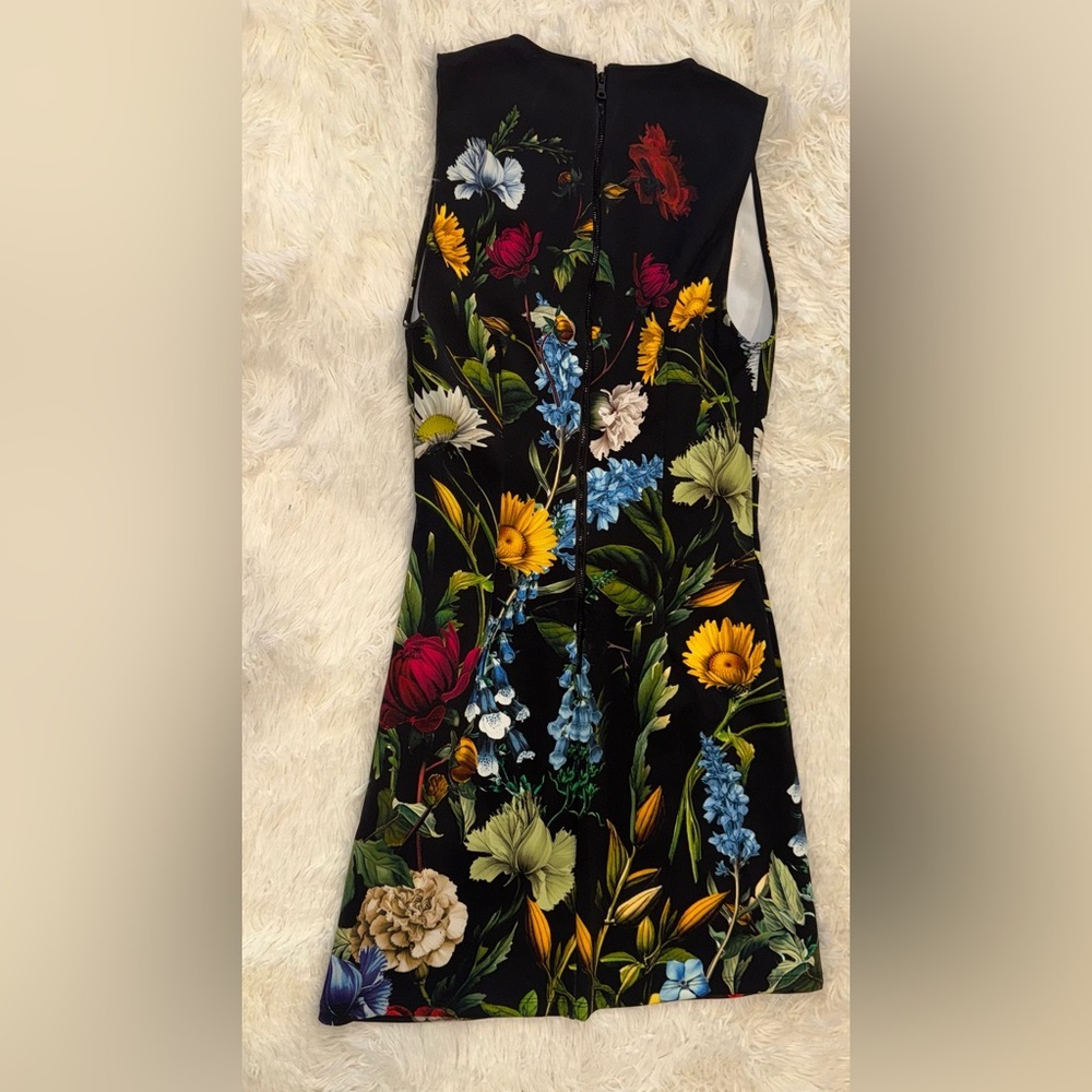 NEW Alice and Olivia Wynell Bodycon Floral Mini Dress sz 2 - Picture 5 of 8